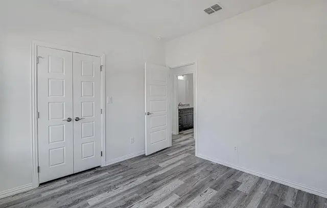 $2,495 | 125 North Magnolia Street, Crowley, TX 76036