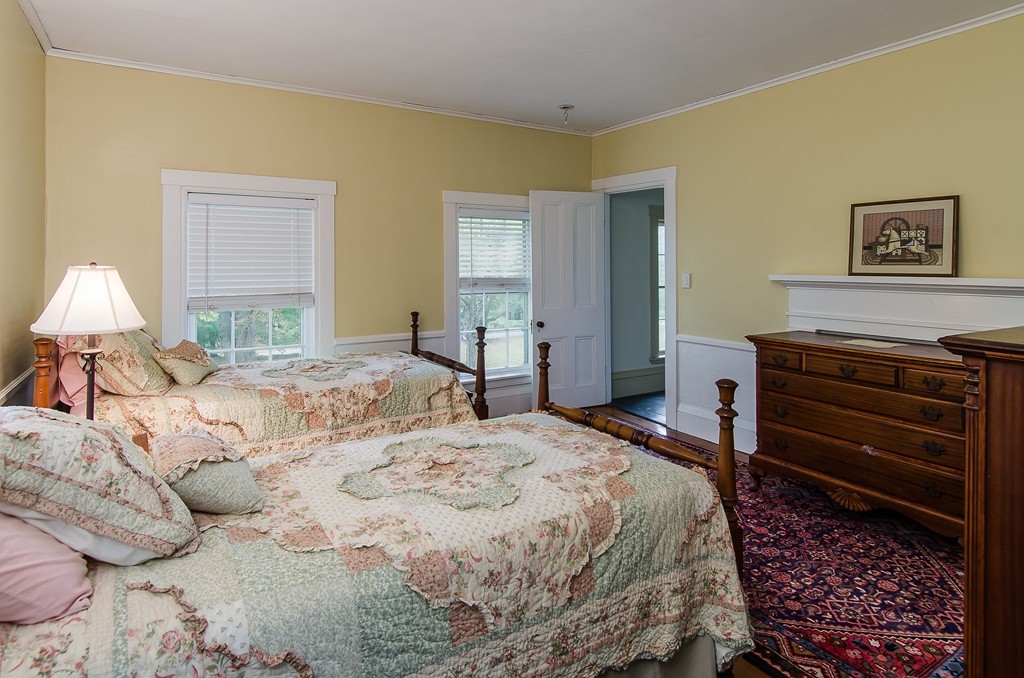 15 Ray Road Wrentham, MA 02093 - Photo 20 of 30