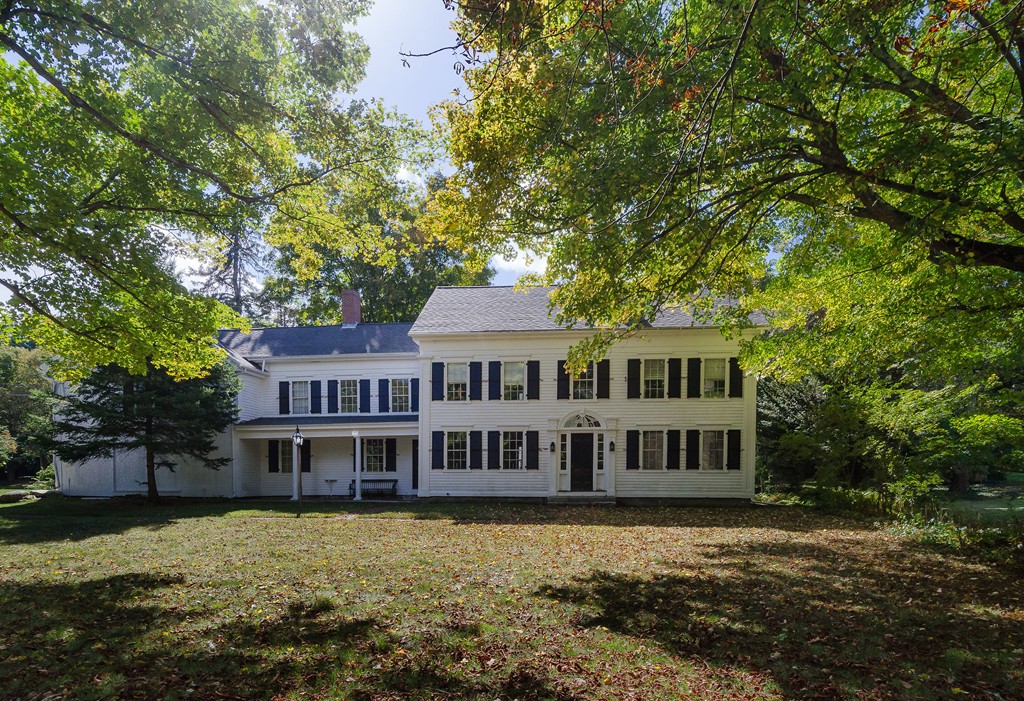 15 Ray Road Wrentham, MA 02093 - Photo 2 of 30