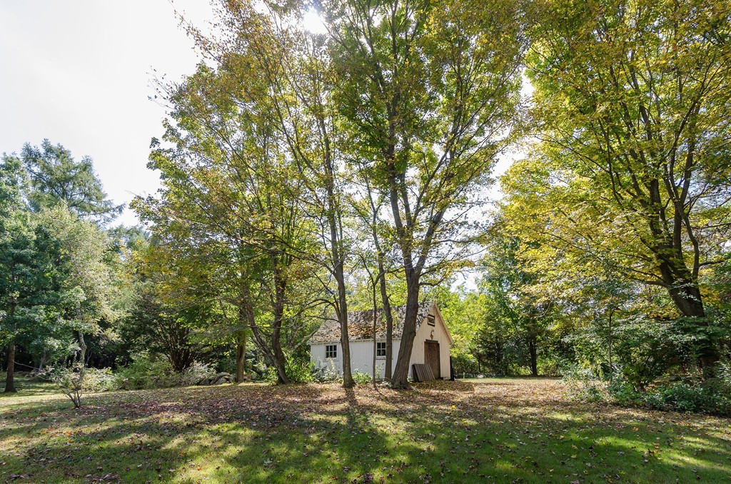 15 Ray Road Wrentham, MA 02093 - Photo 26 of 30