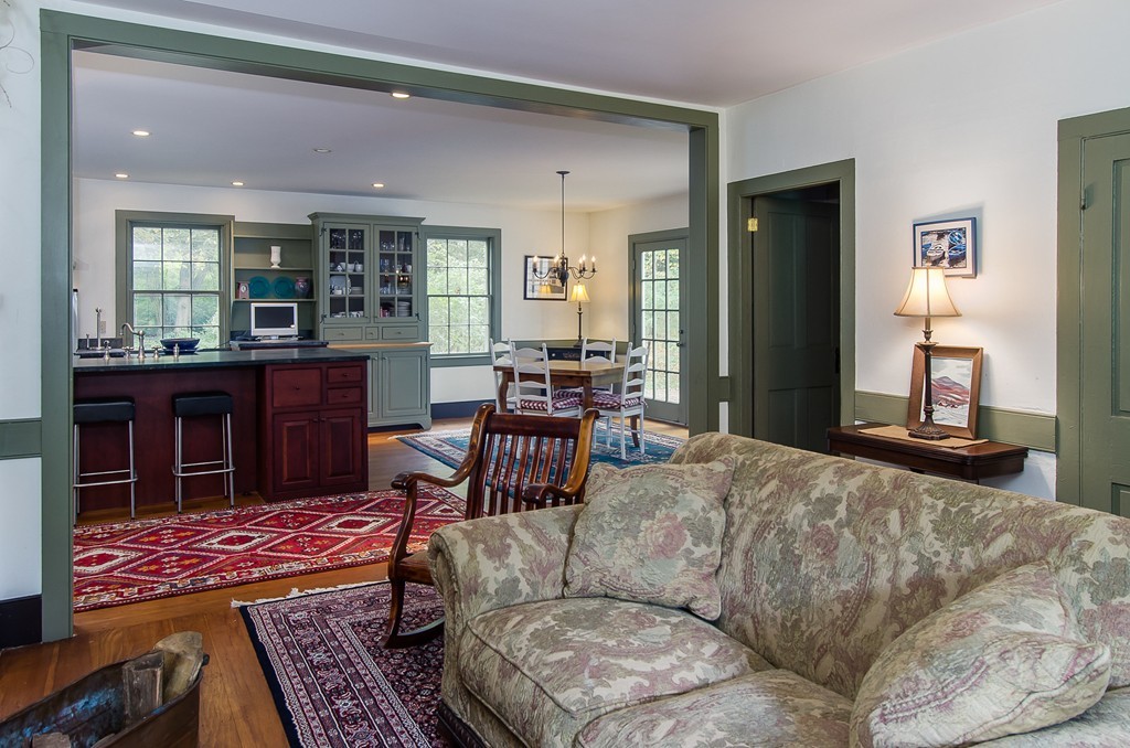 15 Ray Road Wrentham, MA 02093 - Photo 10 of 30