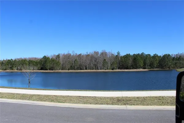 $4,995 | 18562 Serene Lk Loop, Lutz, FL 33548