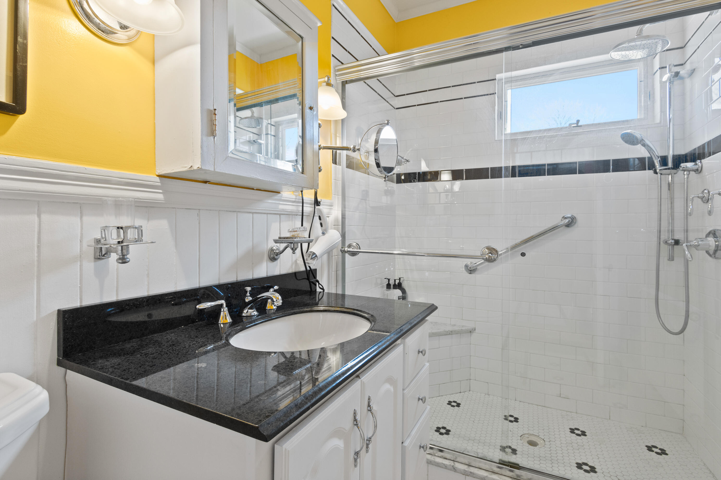 7 Prospect Street Portland, ME 04108 - Photo 46 of 59 20250424MM-71042