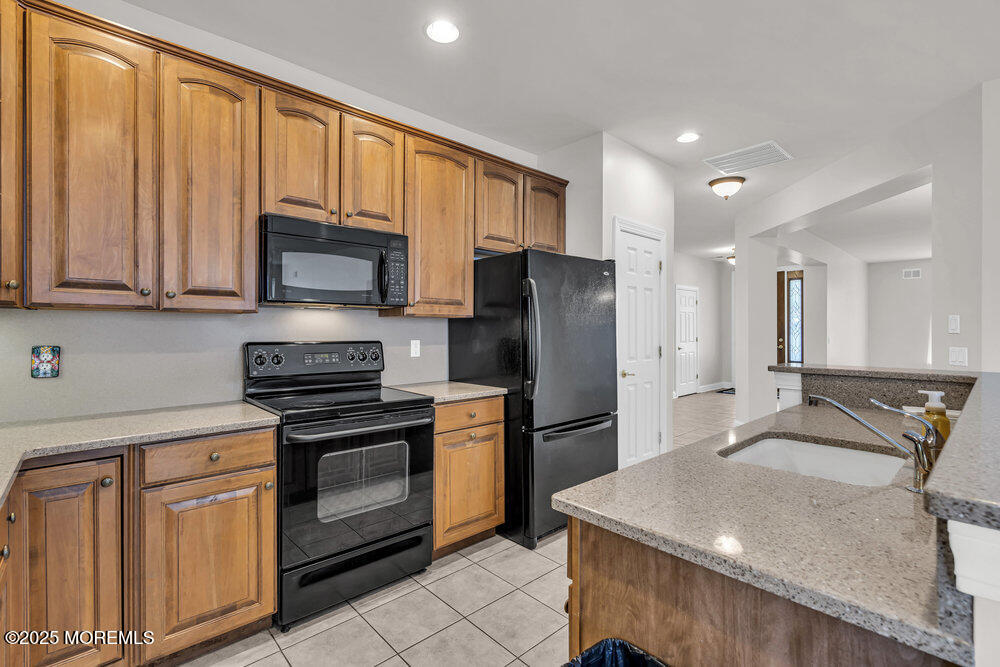 8 Tisdale Road Whiting, NJ 08759 - Photo 12 of 30 dsc02774_9