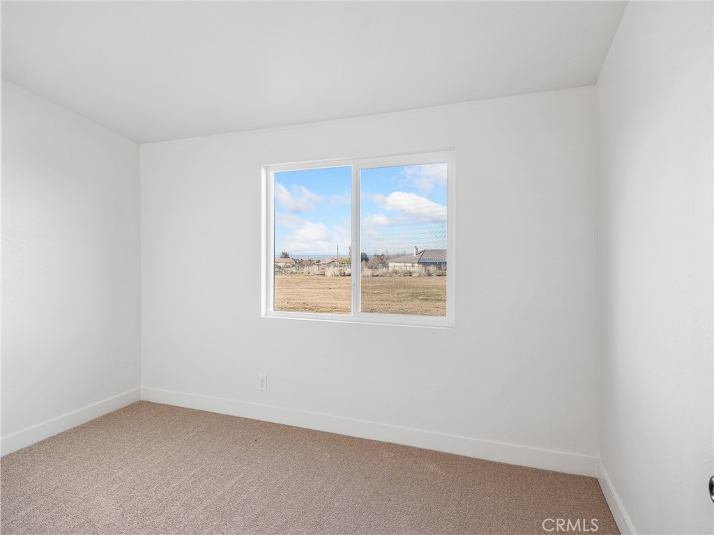 11623 Desert View Road Pinon Hills, CA 92372 - Photo 21 of 47