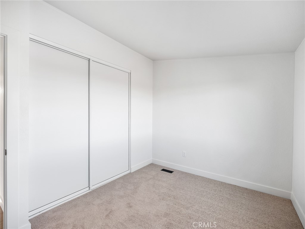 11623 Desert View Road Pinon Hills, CA 92372 - Photo 27 of 47 a view of an empty room