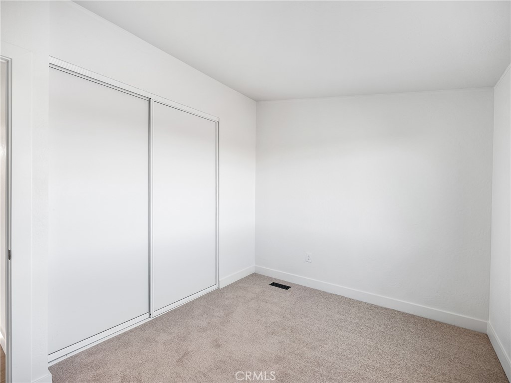 11623 Desert View Road Pinon Hills, CA 92372 - Photo 27 of 47 a view of an empty room