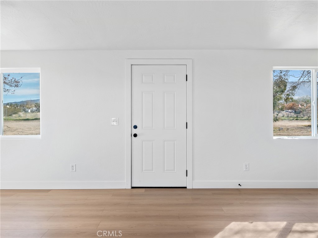 11623 Desert View Road Pinon Hills, CA 92372 - Photo 3 of 47