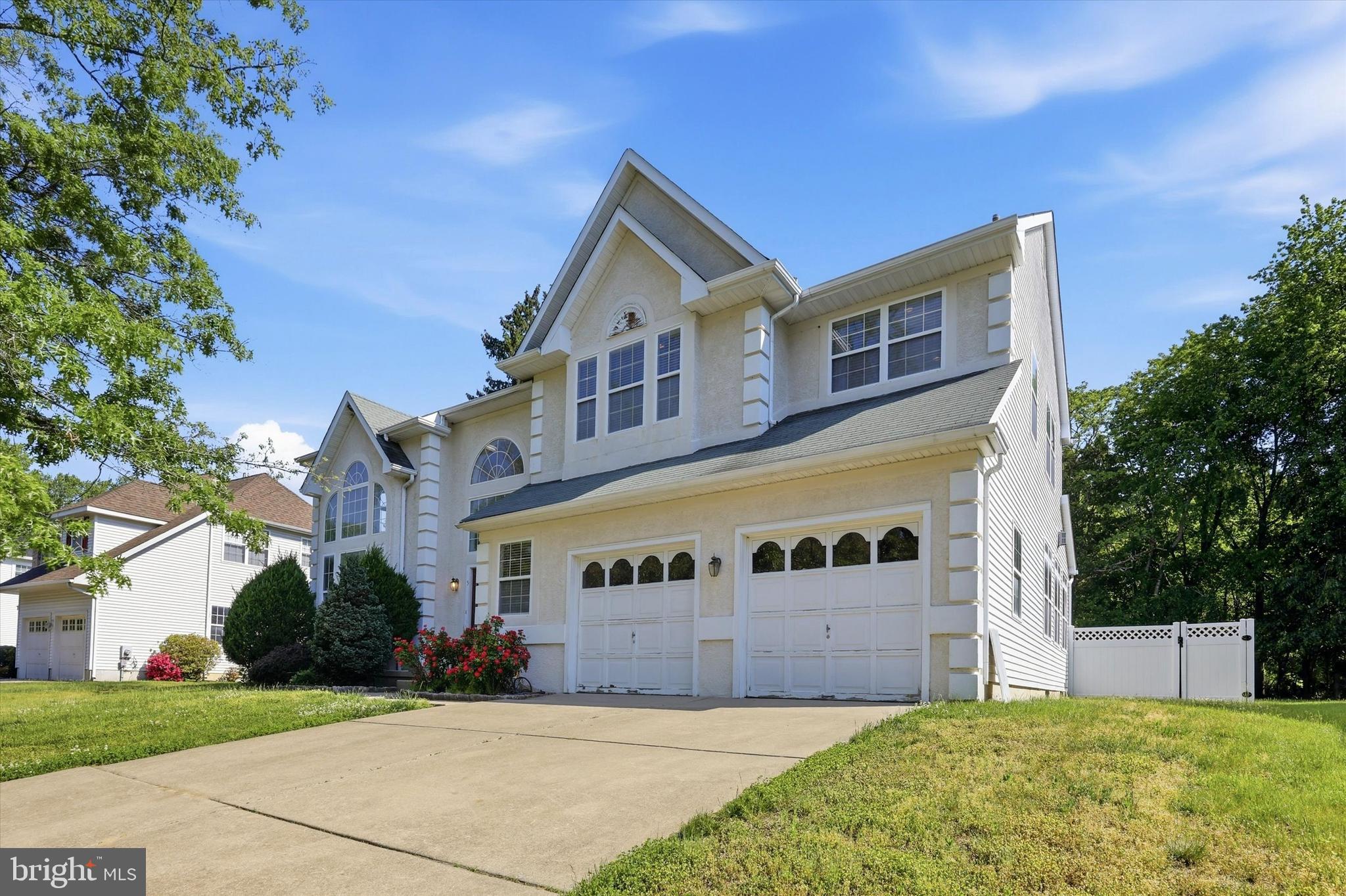 5 Farmingham Drive Sewell, NJ 08080 - Photo 2 of 36
