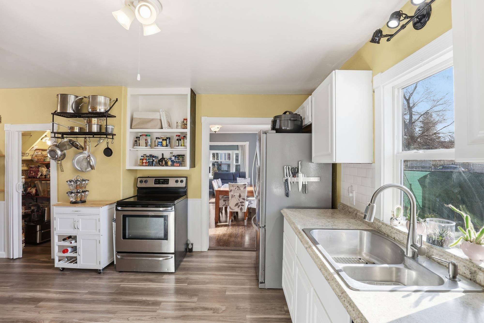 708 South Ralph Street Spokane, WA 99202 - Photo 9 of 50