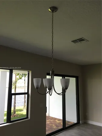 $3,600 | 1501 Southwest 113th Avenue, Unit 1501, Pembroke Pines, FL 33025