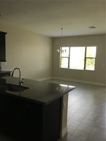 $3,600 | 1501 Southwest 113th Avenue, Unit 1501, Pembroke Pines, FL 33025