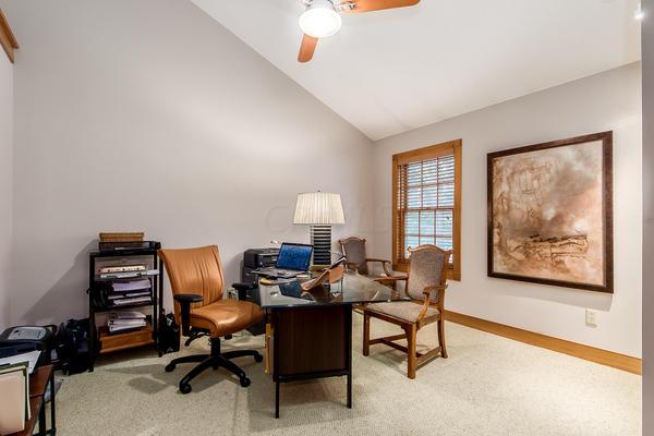 5227 Linworth Road Columbus, OH 43235 - Photo 11 of 25 Gallery Image 11