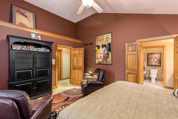 5227 Linworth Road Columbus, OH 43235 - Photo 14 of 25 Gallery Image 14