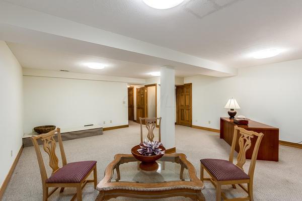 5227 Linworth Road Columbus, OH 43235 - Photo 20 of 25 Gallery Image 20