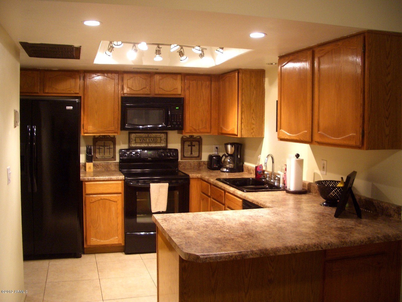 2848 East Brown Road, Unit 26 Mesa, AZ 85213 - Photo 10 of 17 Kitchen