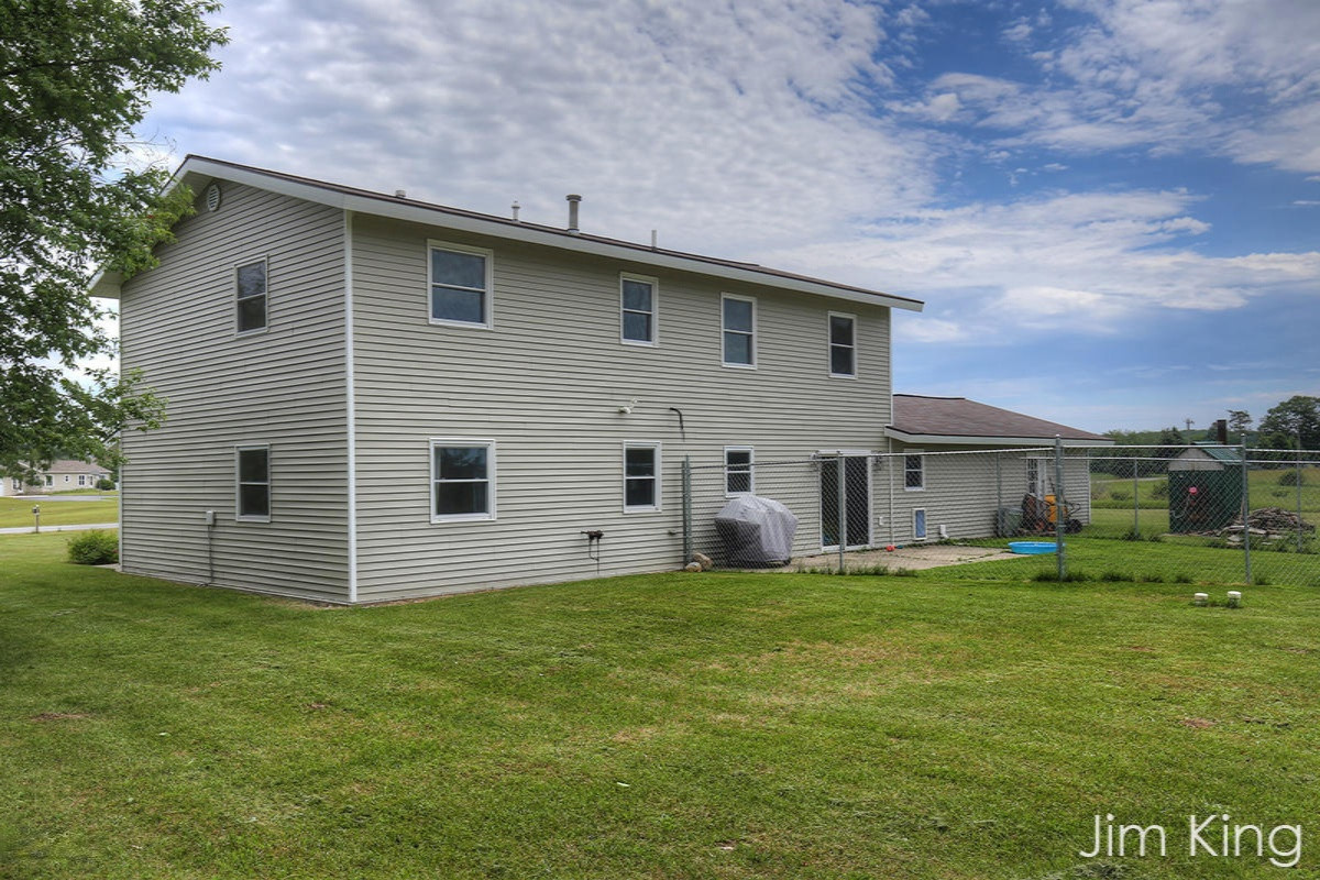 10735 Bale Road Lakeview, MI 48850 - Photo 28 of 31 IMG_1100