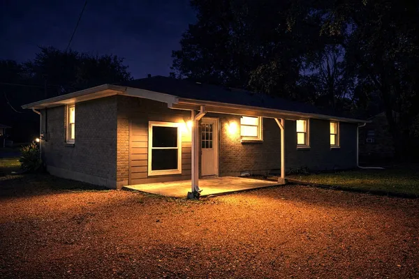 $1,800 | 100 Haven Street, Hendersonville, TN 37075