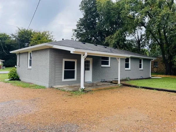 $1,800 | 100 Haven Street, Hendersonville, TN 37075