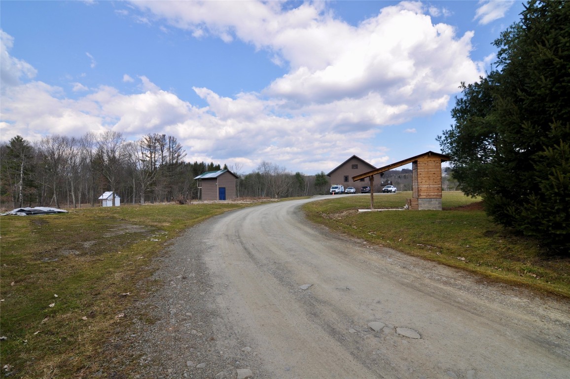 60 Twining Road Johnson City, NY 13790 - Photo 23 of 43