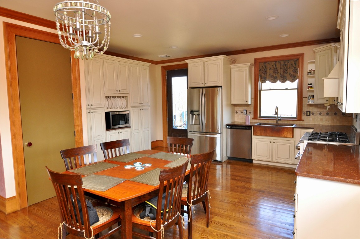 60 Twining Road Johnson City, NY 13790 - Photo 4 of 43