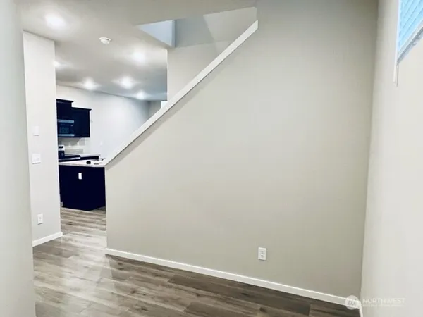 $3,100 | 18702 108th Avenue East, Puyallup, WA 98374