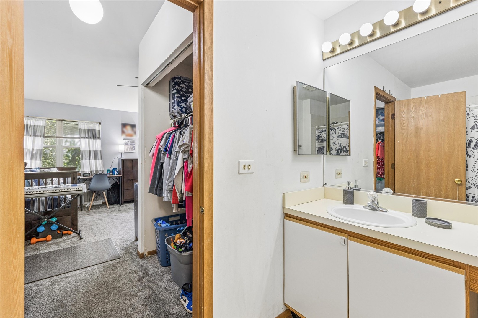 1375 Ridgefield Circle, Unit 1375 Carol Stream, IL 60188 - Photo 17 of 31