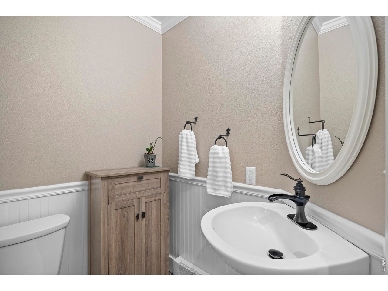 8609 Ranch Road Loveland, CO 80537 - Photo 19 of 44 Main Floor Half Bath