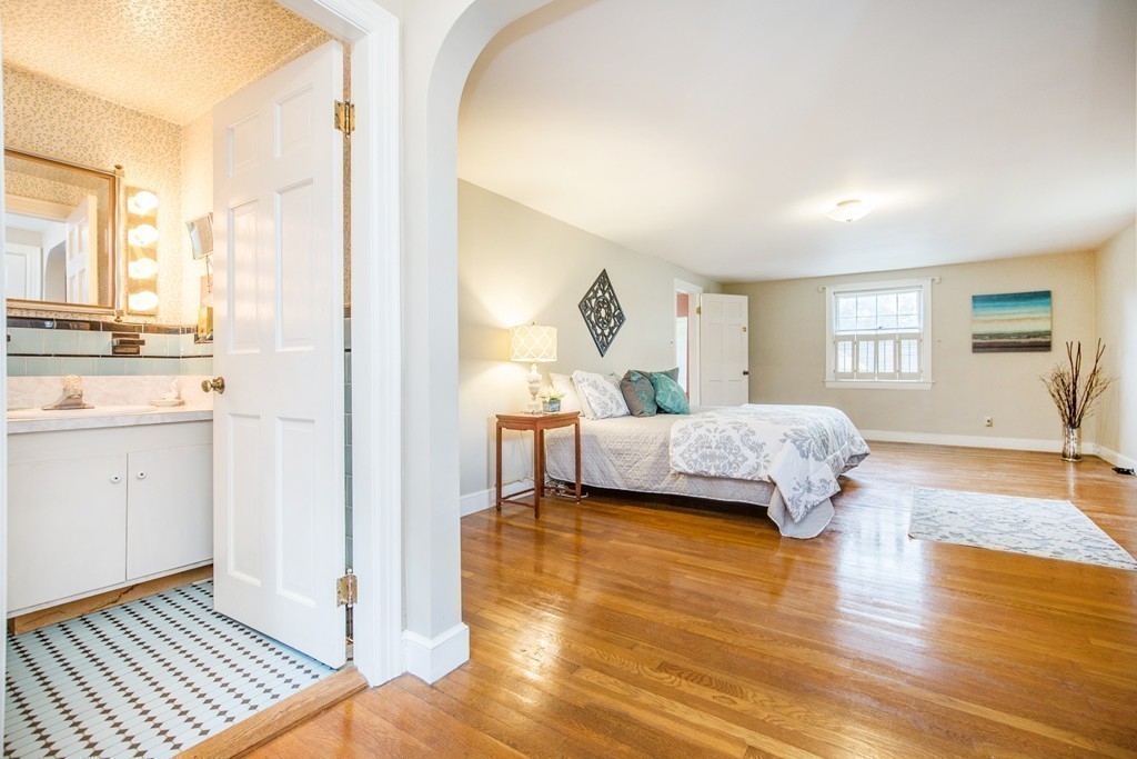 85 Pine Ridge Road Reading, MA 01867 - Photo 14 of 22