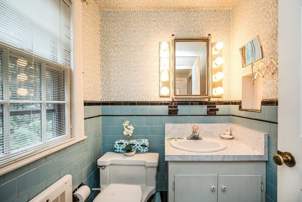 85 Pine Ridge Road Reading, MA 01867 - Photo 19 of 22