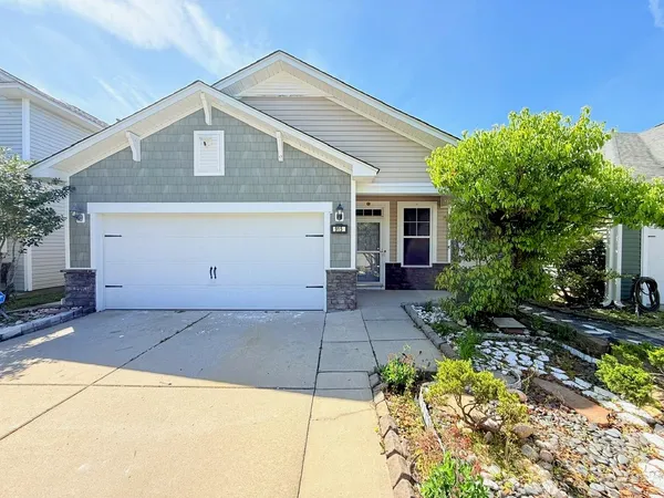 $2,150 | 915 Oglethorpe Drive, Conway, SC 29527