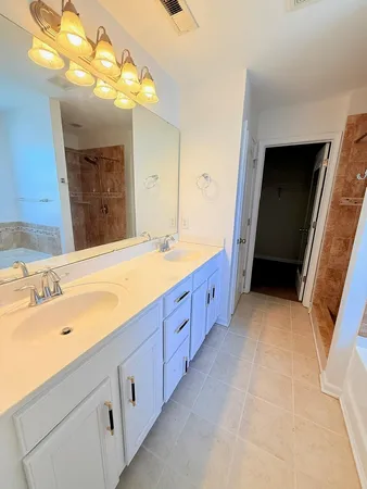 $2,150 | 915 Oglethorpe Drive, Conway, SC 29527