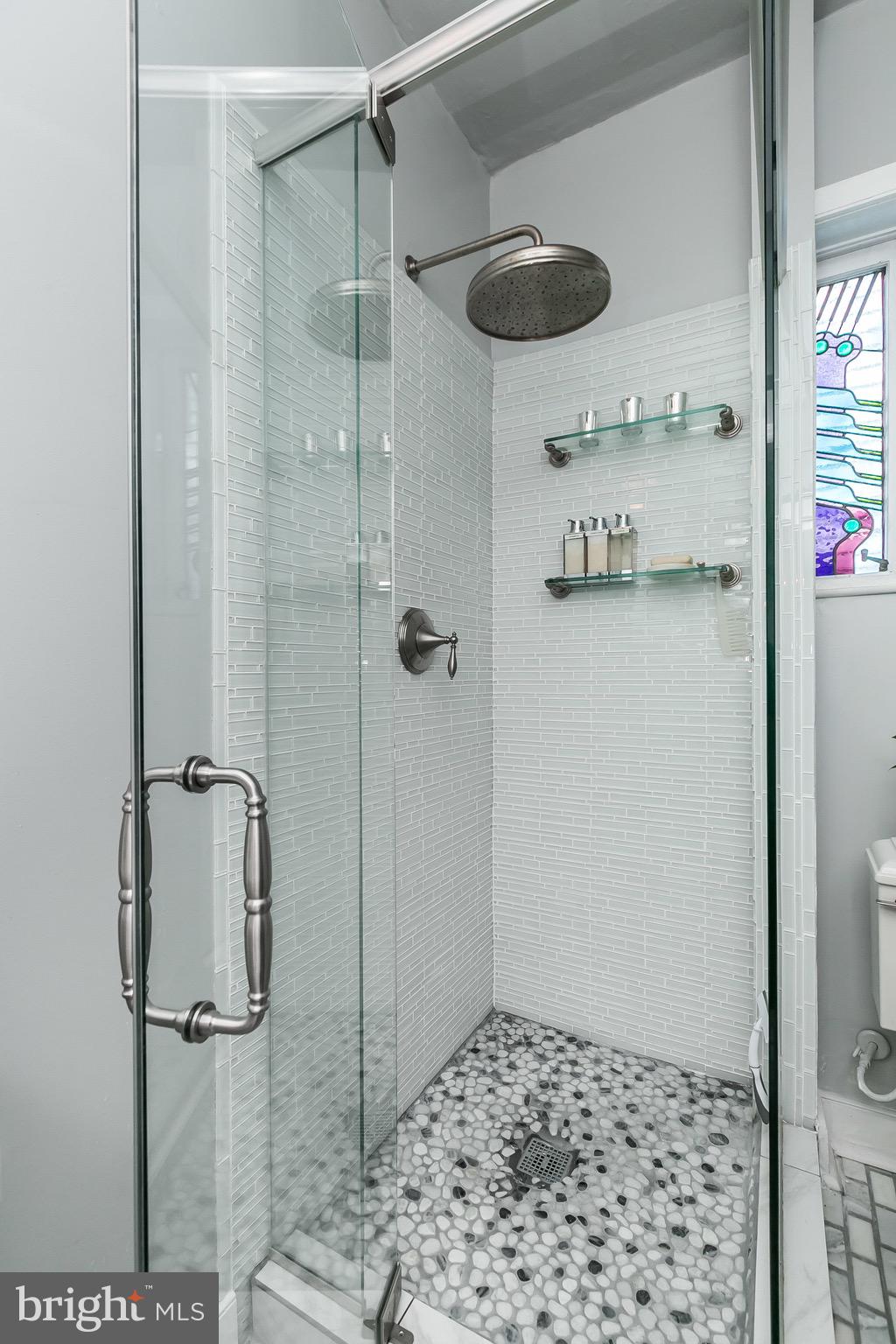 2427 Pickwick Road Baltimore, MD 21207 - Photo 8 of 38 Newly updated full bath