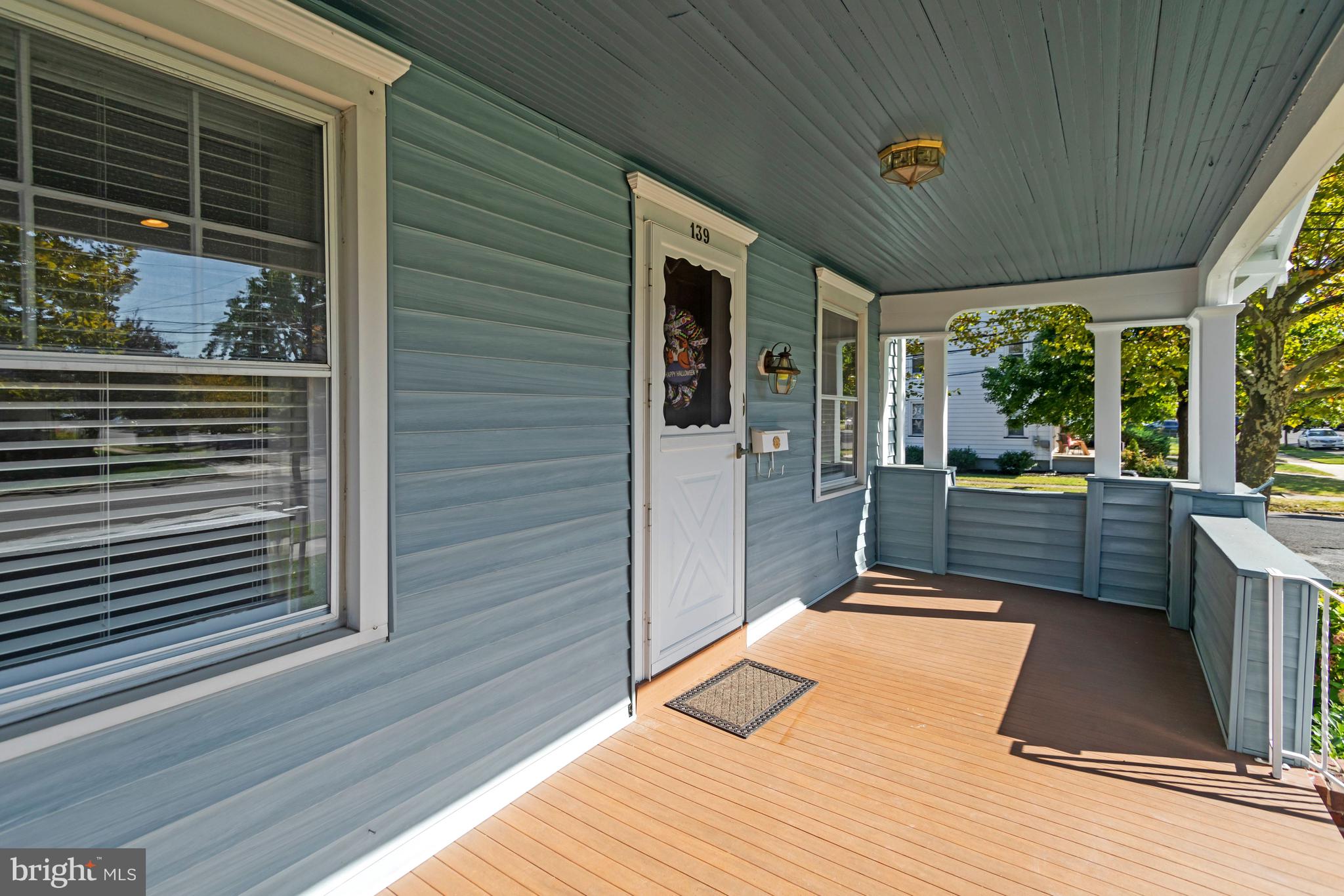 139 Lippincott Avenue Riverside, NJ 08075 - Photo 5 of 54