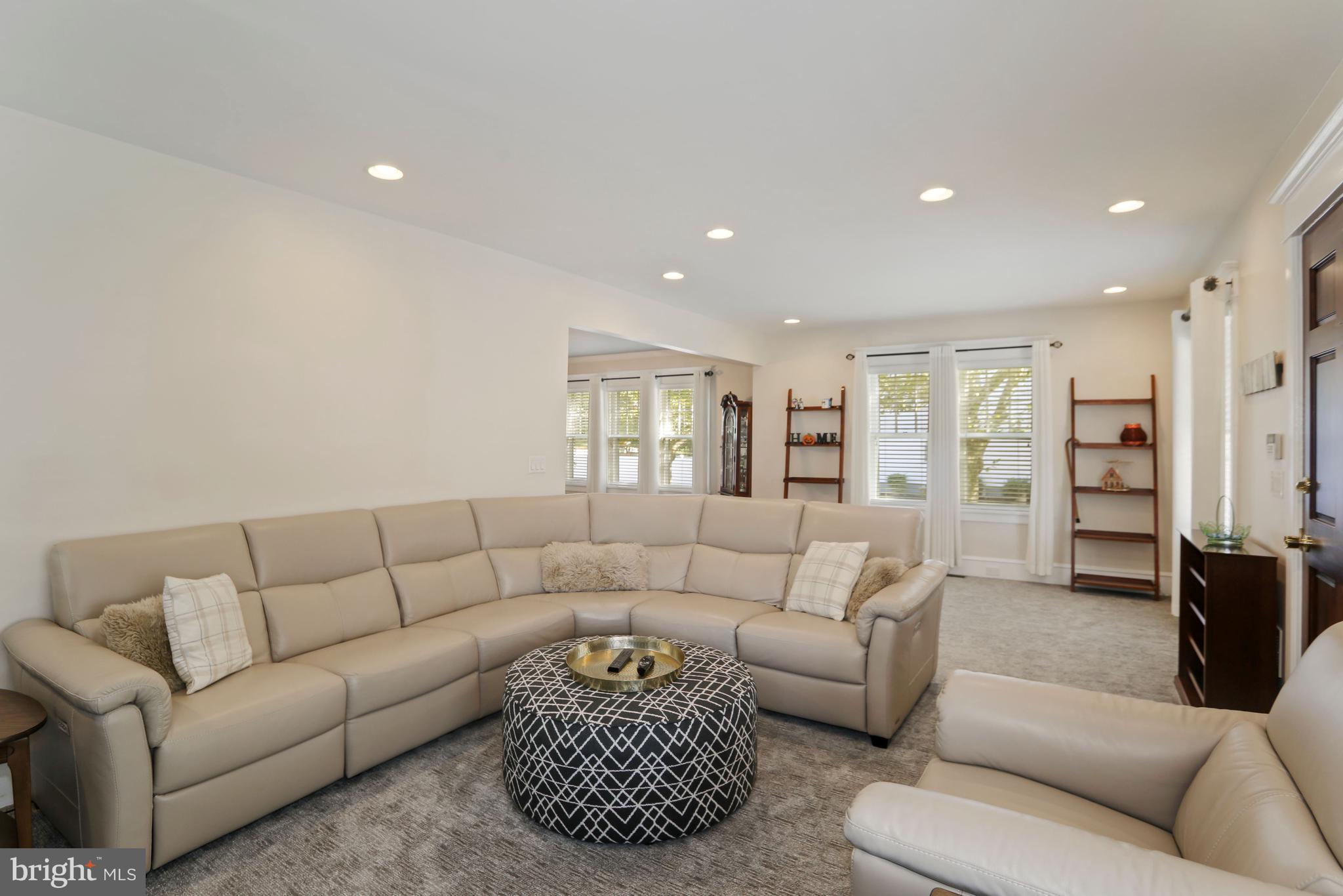 139 Lippincott Avenue Riverside, NJ 08075 - Photo 10 of 54