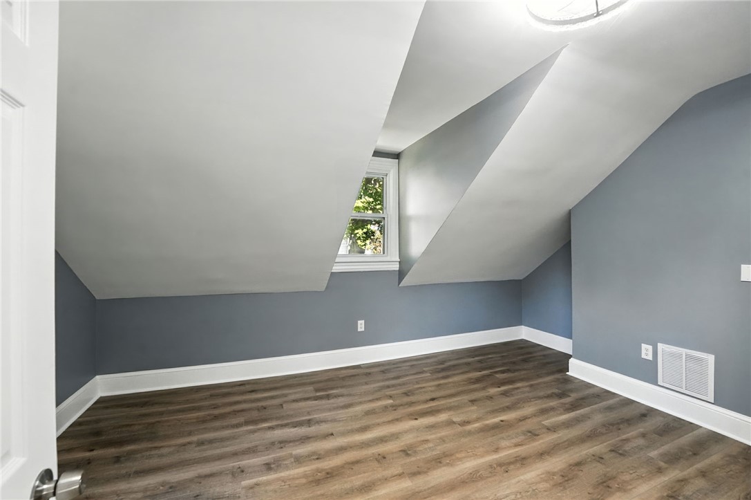 32 Carver Street Pawtucket, RI 02860 - Photo 25 of 42