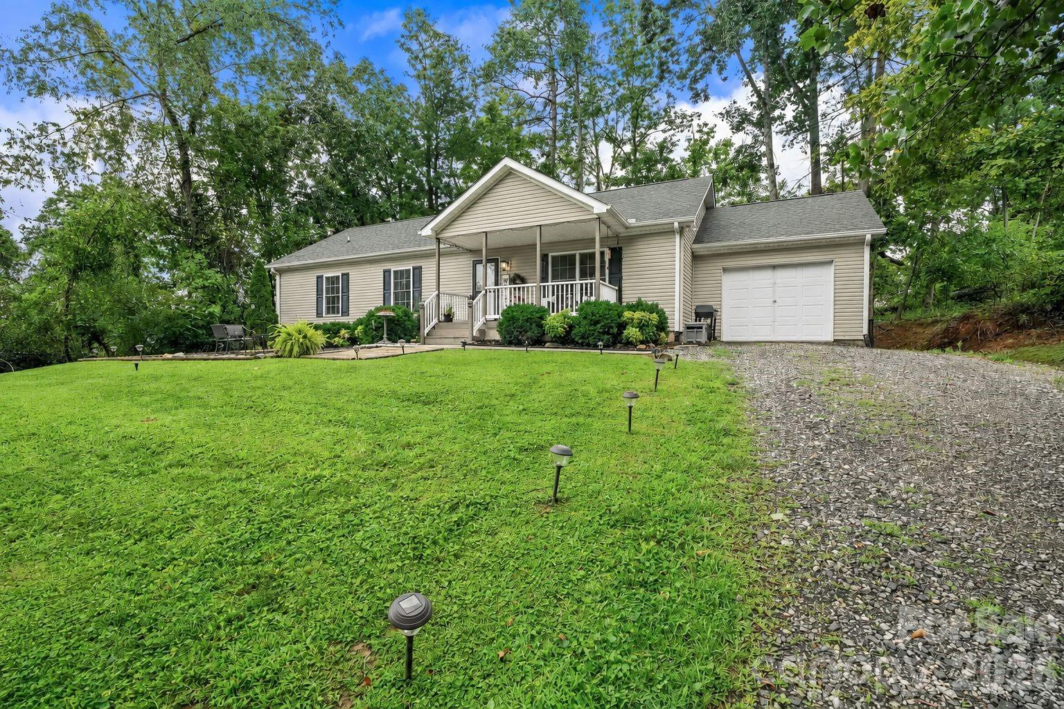 47 Fox Road Asheville, NC 28804 - Photo 20 of 30 Gallery Image 20