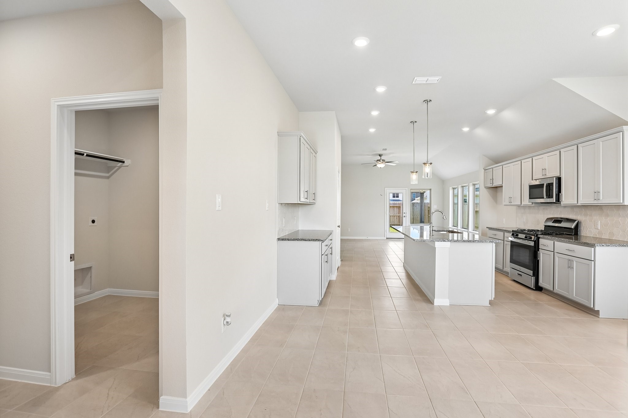 21111 Sunlight Grv Drive Rosharon, TX 77583 - Photo 17 of 47