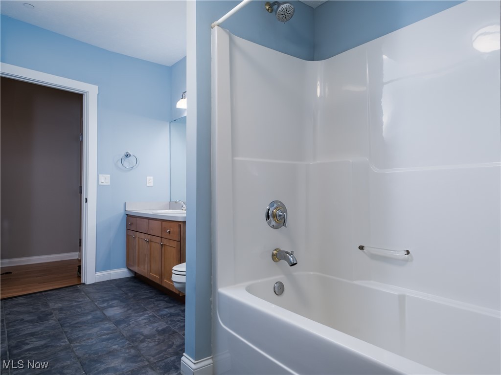 2079 Random Road, Unit 103 Cleveland, OH 44106 - Photo 16 of 34 Gallery Image 16