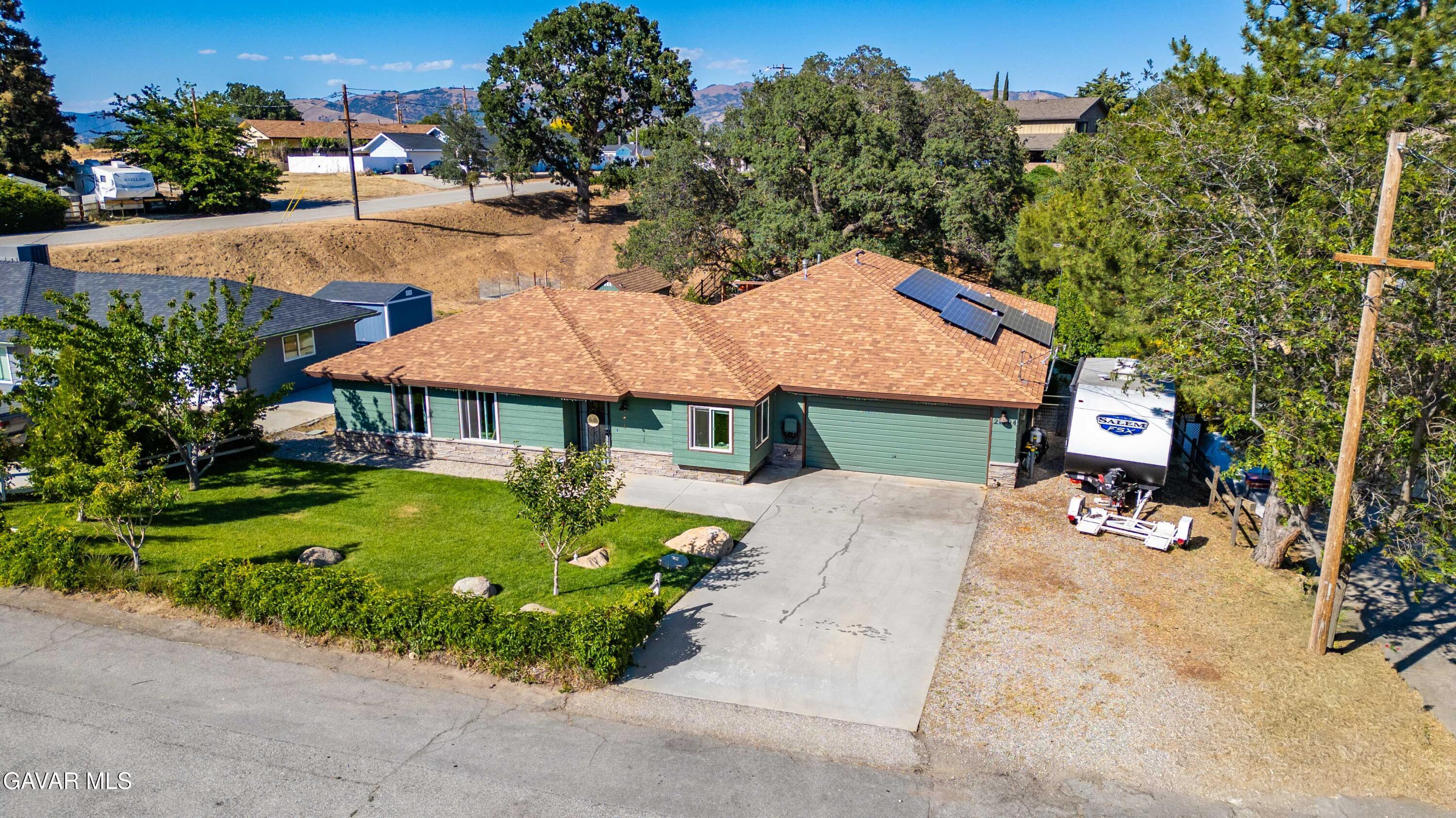 21904 Mariposa Road Tehachapi, CA 93561 - Photo 5 of 43 21904 Mariposa Rd Tehachapi-5