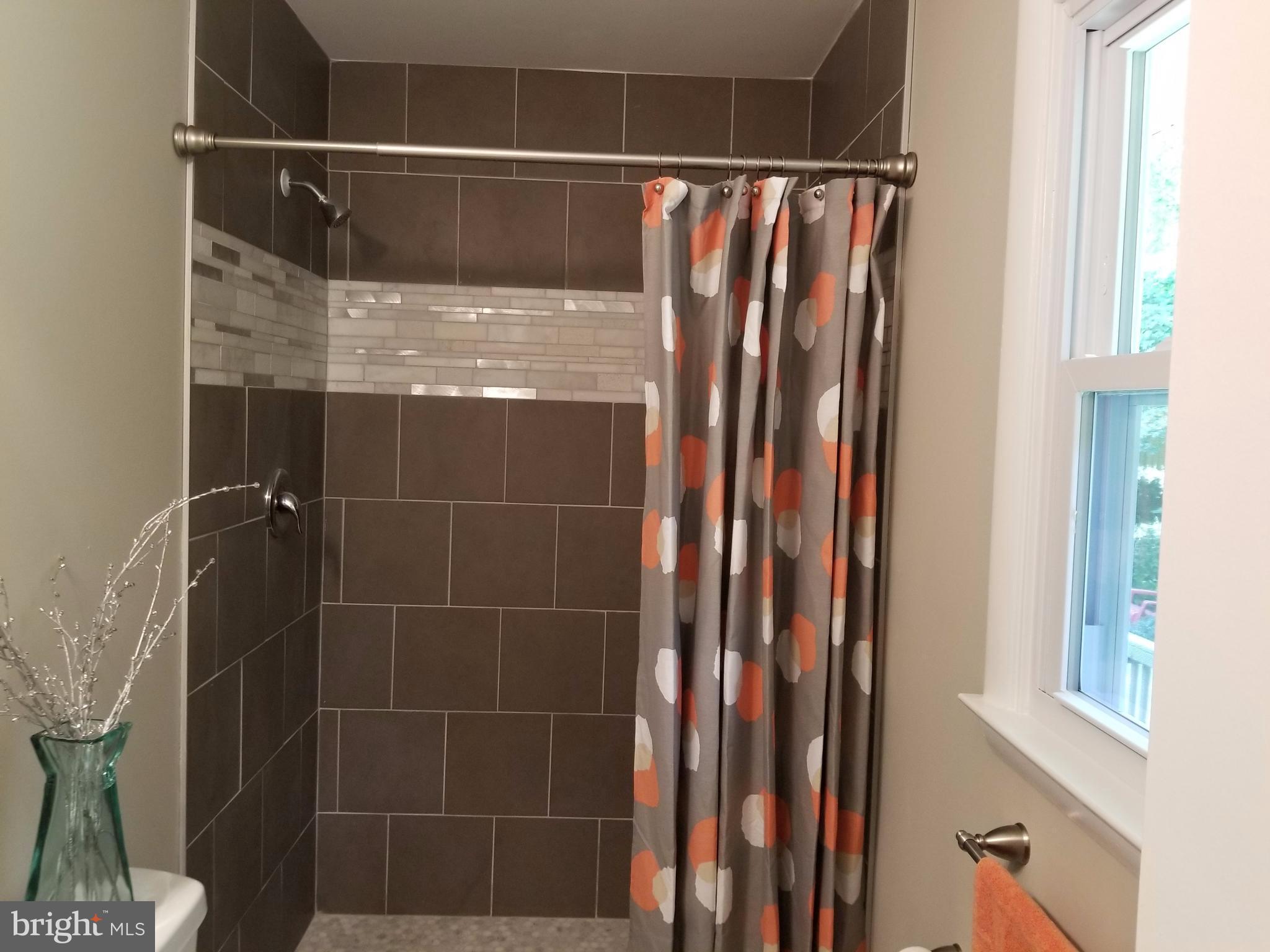 686 Dill Road Severna Park, MD 21146 - Photo 13 of 25 Bath (Master)