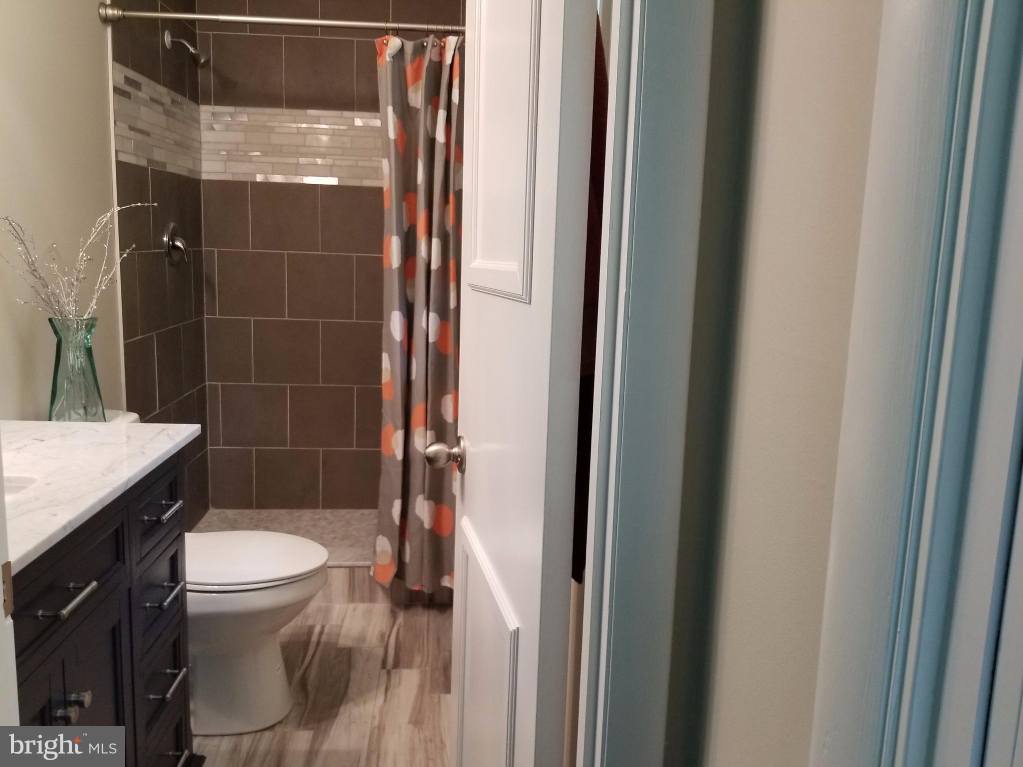 686 Dill Road Severna Park, MD 21146 - Photo 14 of 25 Bath (Master)