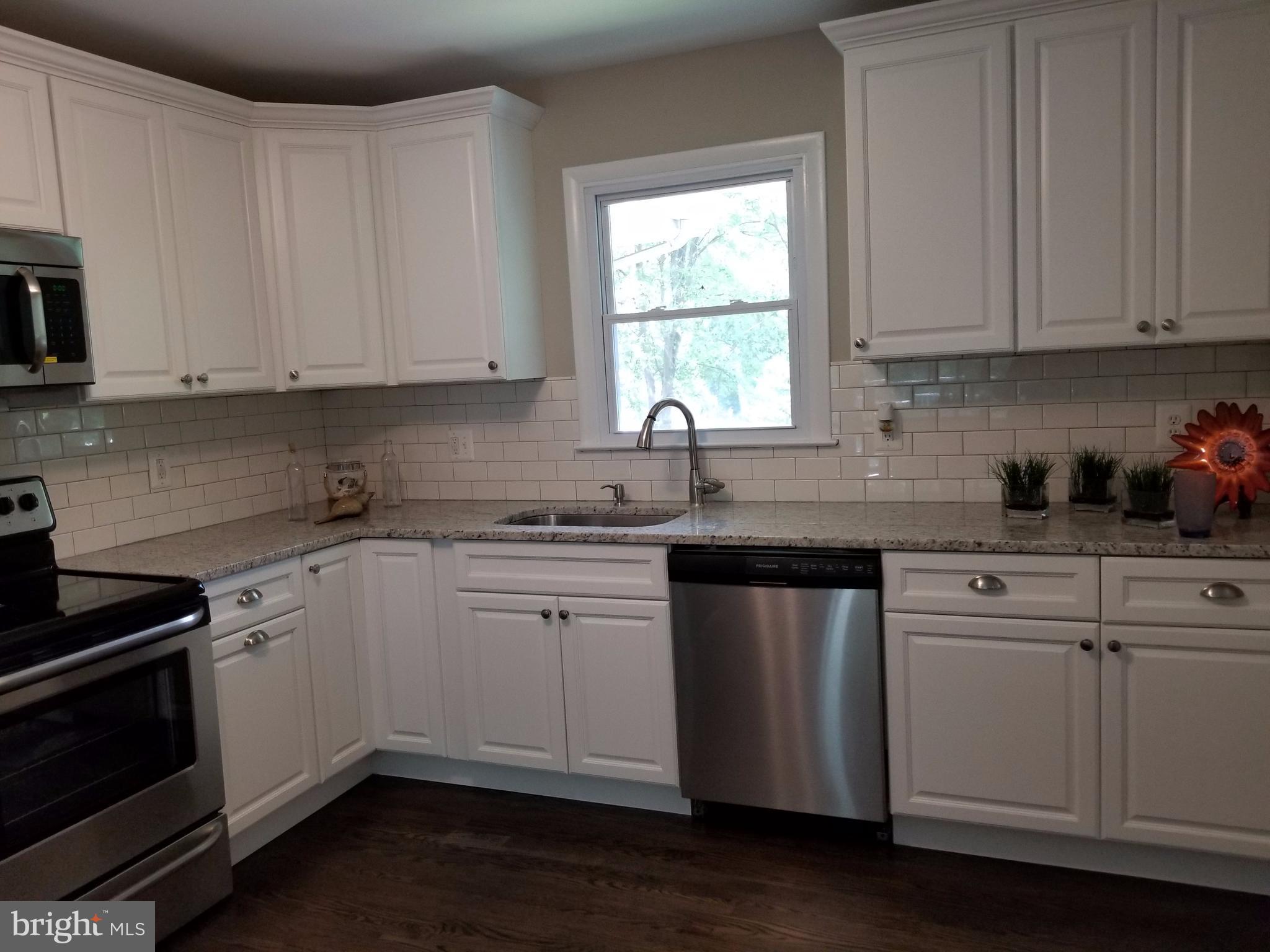 686 Dill Road Severna Park, MD 21146 - Photo 8 of 25 Kitchen
