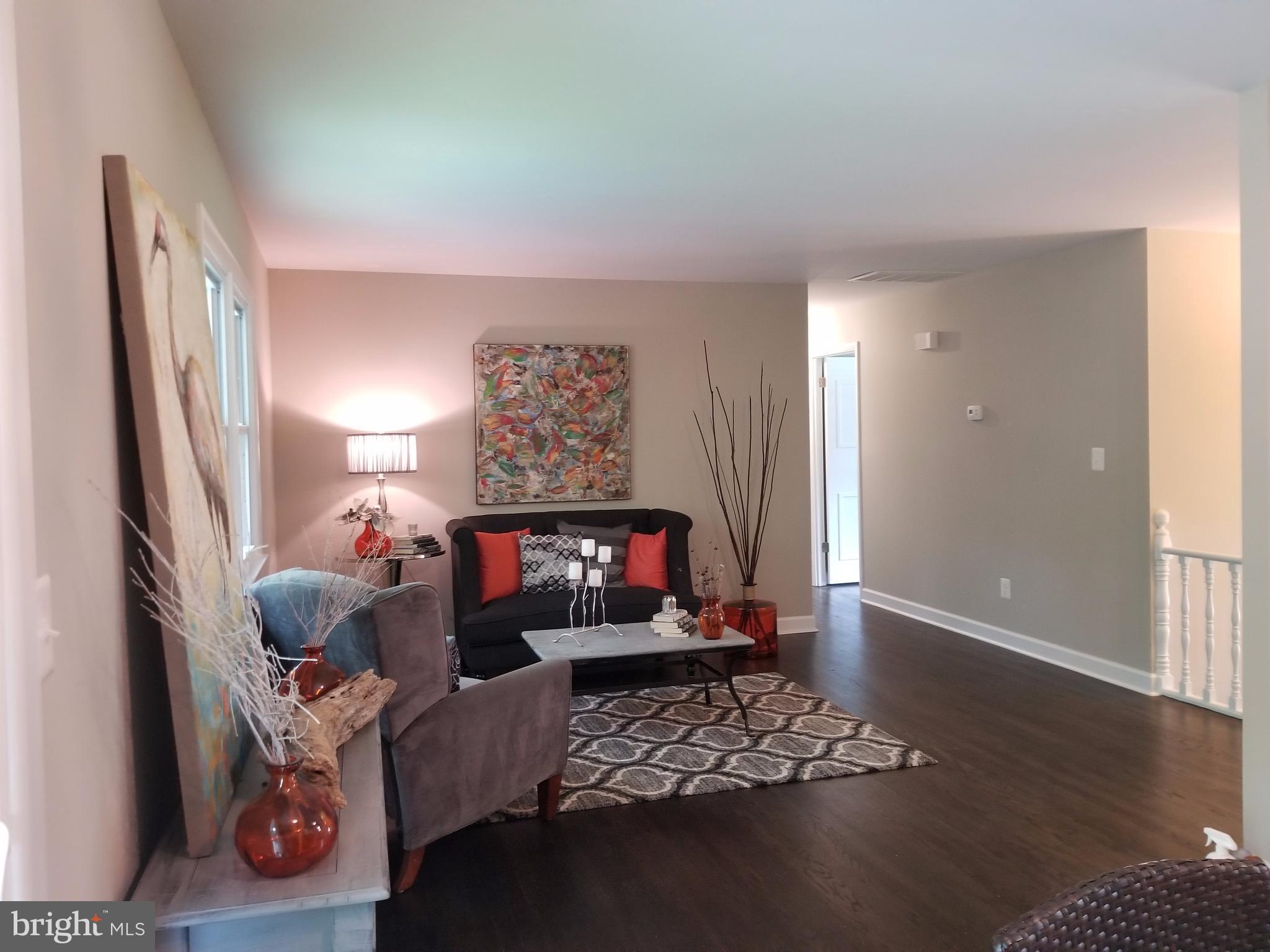 686 Dill Road Severna Park, MD 21146 - Photo 9 of 25 Living Room