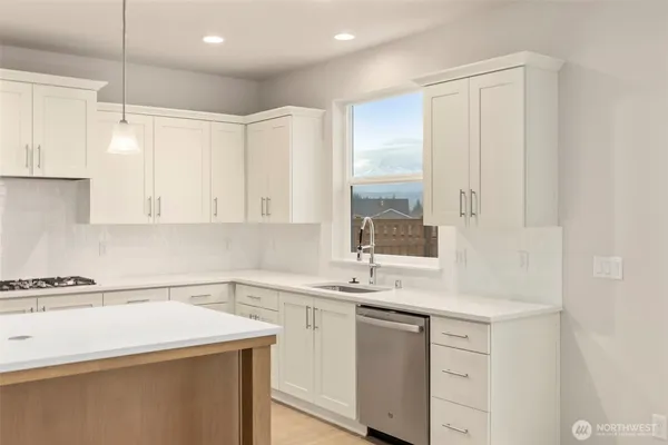 $882,790 | 20402 150th Street East, Unit 581, Bonney Lake, WA 98391