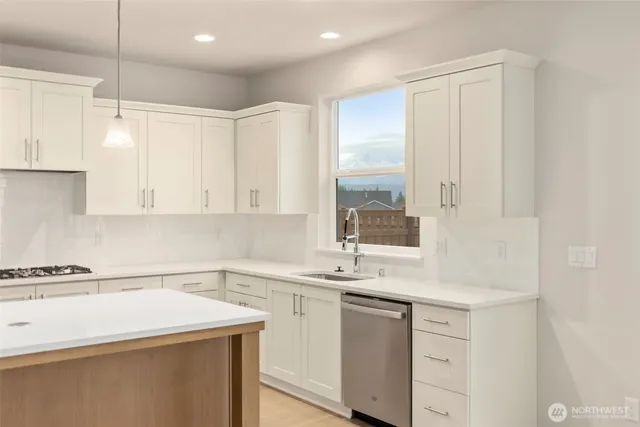 $882,790 | 20402 150th Street East, Unit 581, Bonney Lake, WA 98391