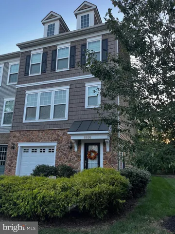 $593,700 | 8898 Englewood Farms Drive, Manassas, VA 20112