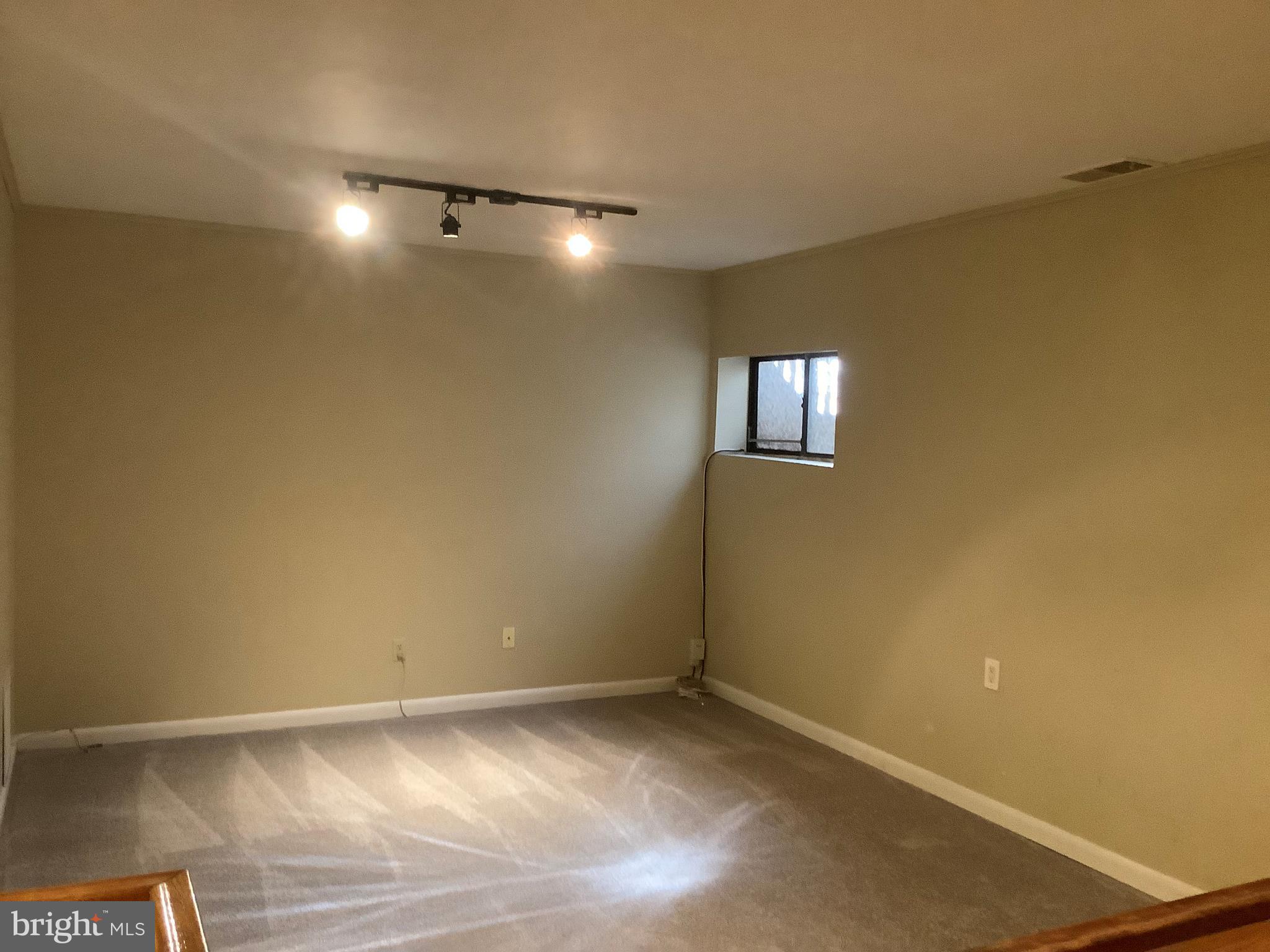 9676 Basket Ring Road Columbia, MD 21045 - Photo 22 of 29 Gallery Image 22