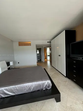 $3,499 | 5825 Collins Avenue, Unit 9B, Miami Beach, FL 33140