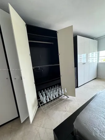 $3,499 | 5825 Collins Avenue, Unit 9B, Miami Beach, FL 33140